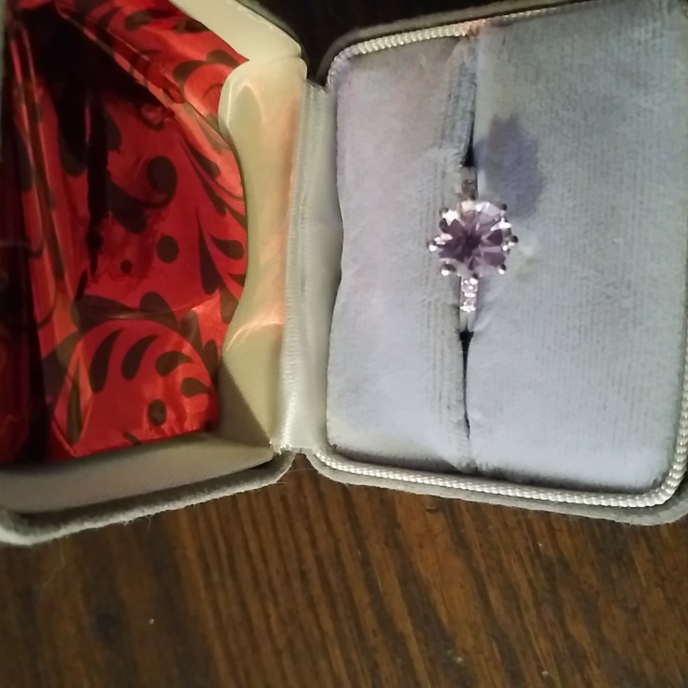 Enchanting Rose de France Amethyst Solitaire Ring in 925 Sterling Silver, Size 6